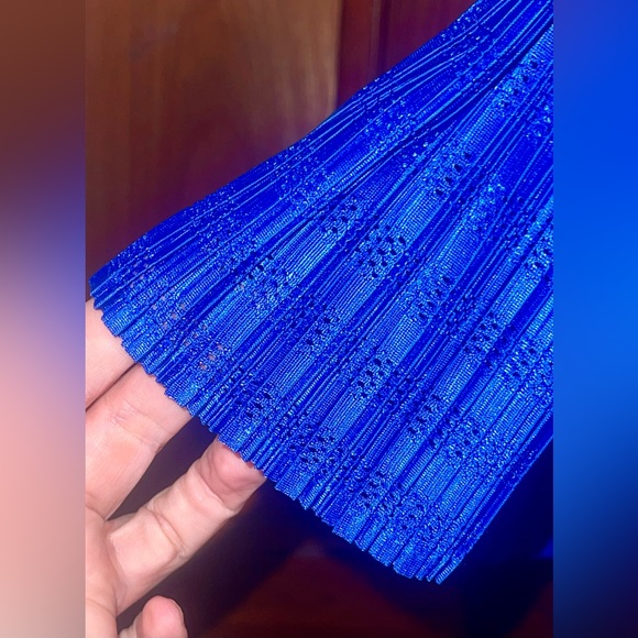 Travelers Collection by Chaco’s Vibrant Deep Blue Zipper Up Top Size 1X - Picture 4 of 6